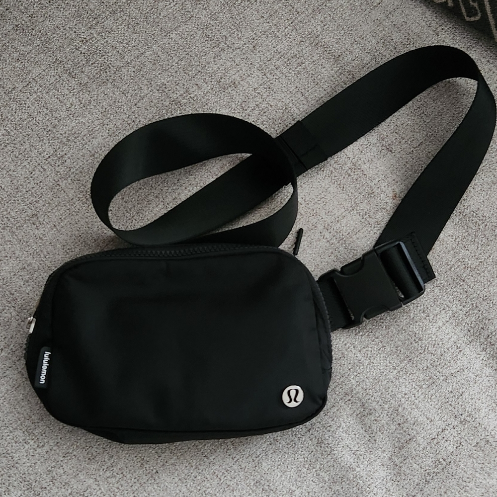 Lululemon Bumbag 1L